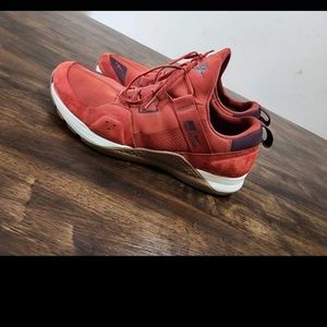 Nike Mens Tech Trainers Dune Red Burgundy Crush Mens Size 14